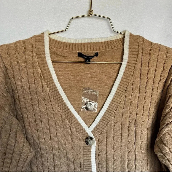 Cardigan Sweater Cable Knit Oversized Boxy Cropped Khaki Brown Long Sleeve Cozy - Picture 7 of 8